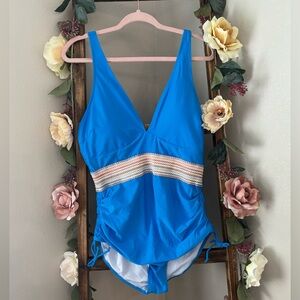 Blooming Jelly Tummy Control Swimsuits One Piece Slimming Modest Color Block NWT